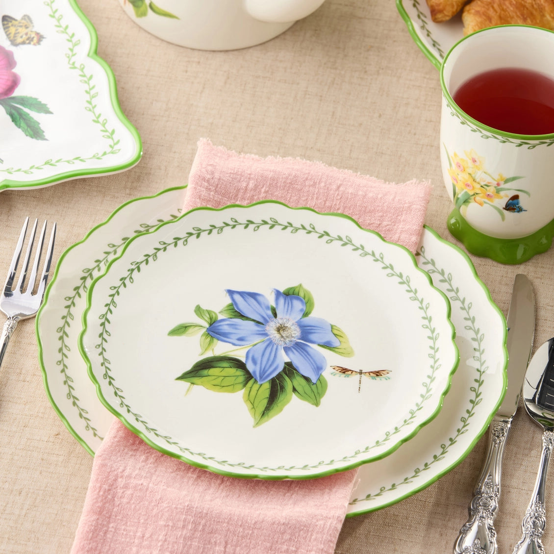 Mirabella Salad Plate 8.5in 4 Asst Set of 12