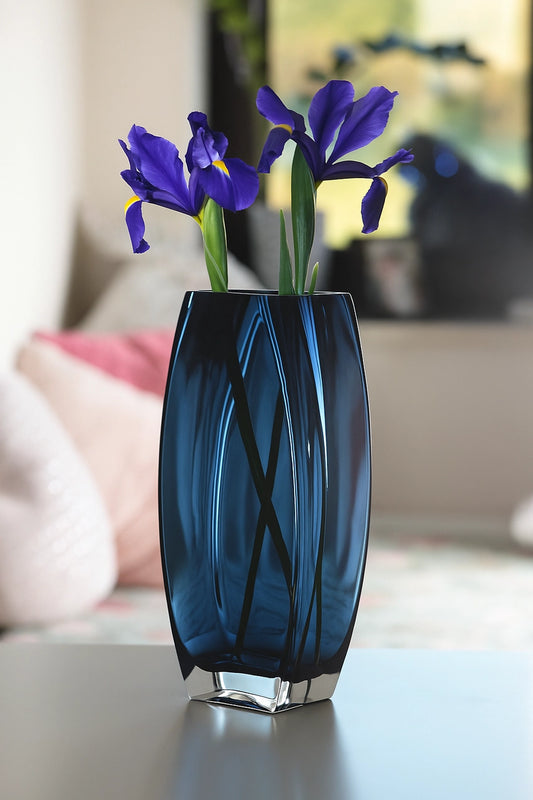 Precision Vase - Midnight Blue