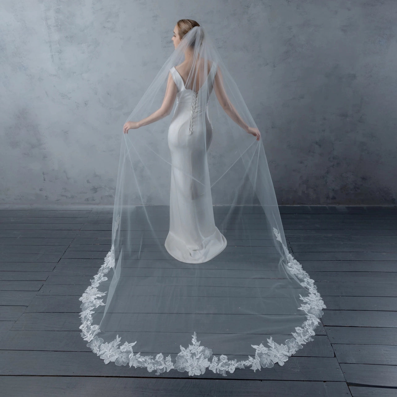 Floral Embroidered Lace Bridal Veil 120" X 90" - Ivory