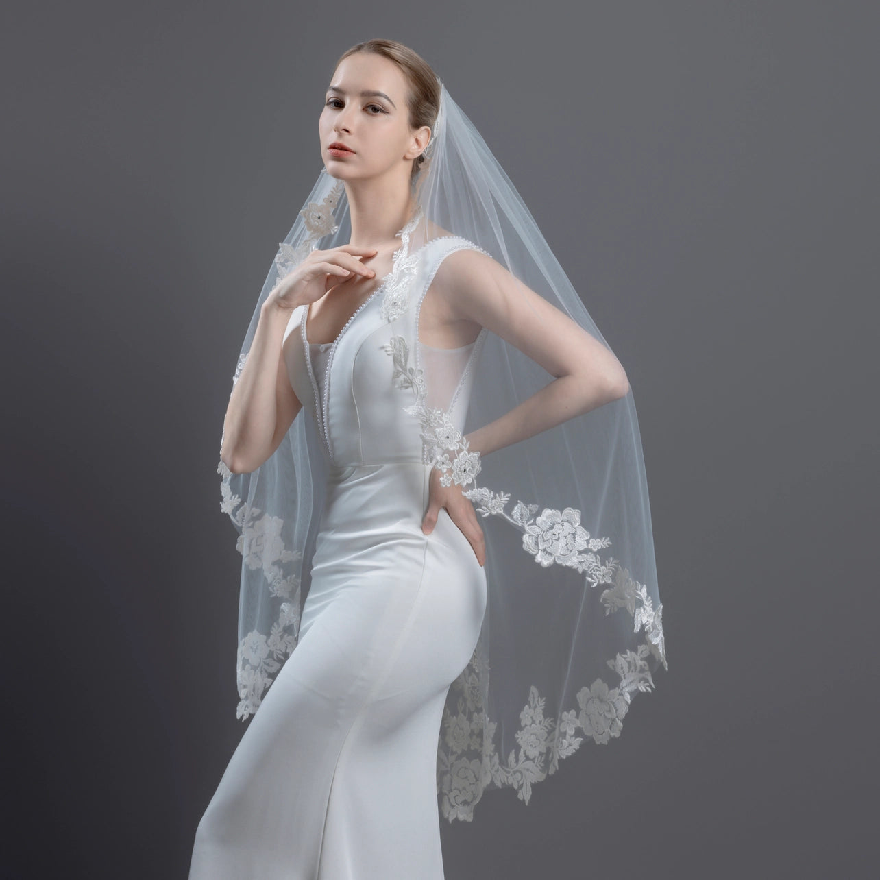 Floral Vine Embroidered Lace Bridal Veil 42" X 72"- Ivory