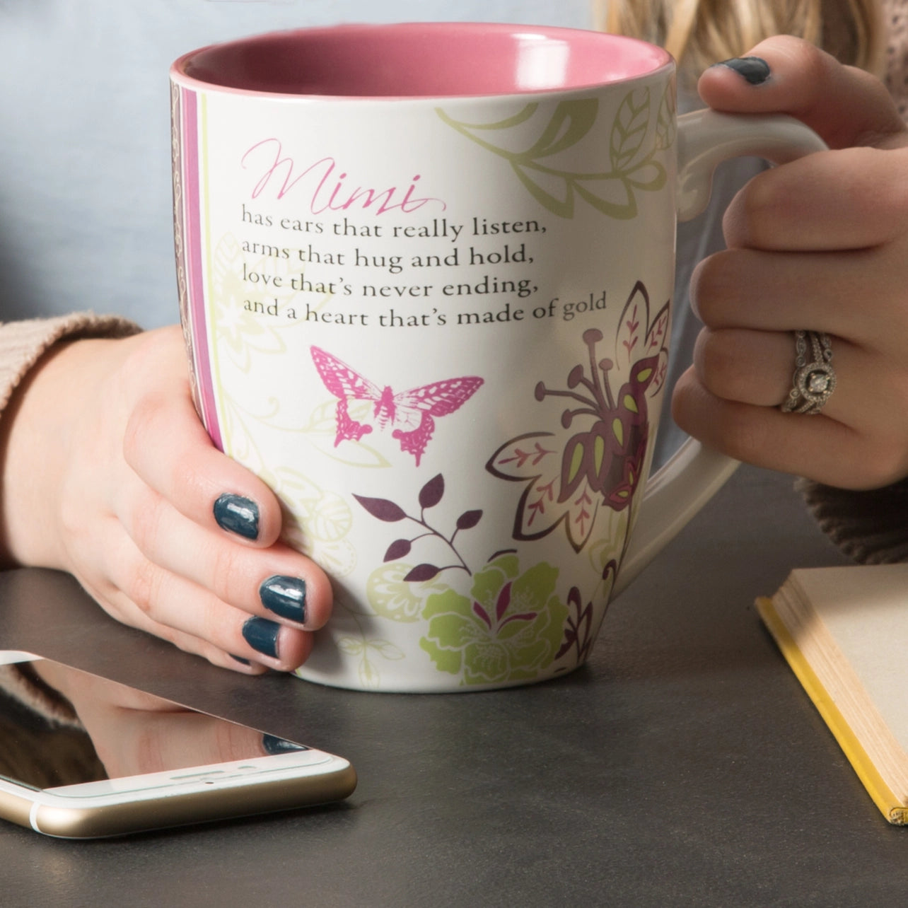 Mimi - 20 oz Mug
