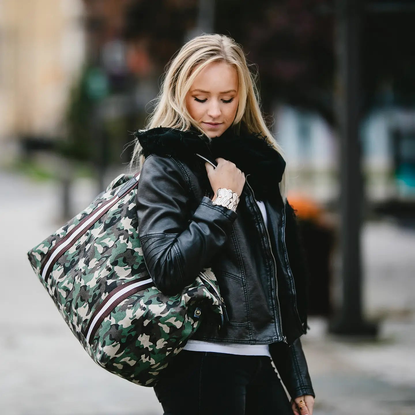 Moss Woodland - 23" X 14" Canvas Camo Tote