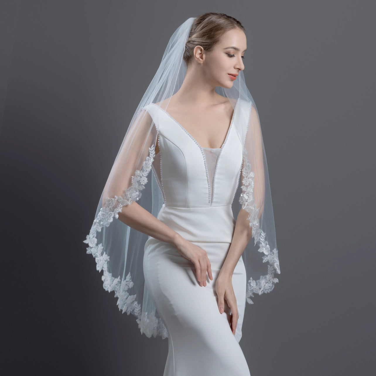 Floral Vine Embroidered Lace Bridal Veil 42" X 60" - Ivory