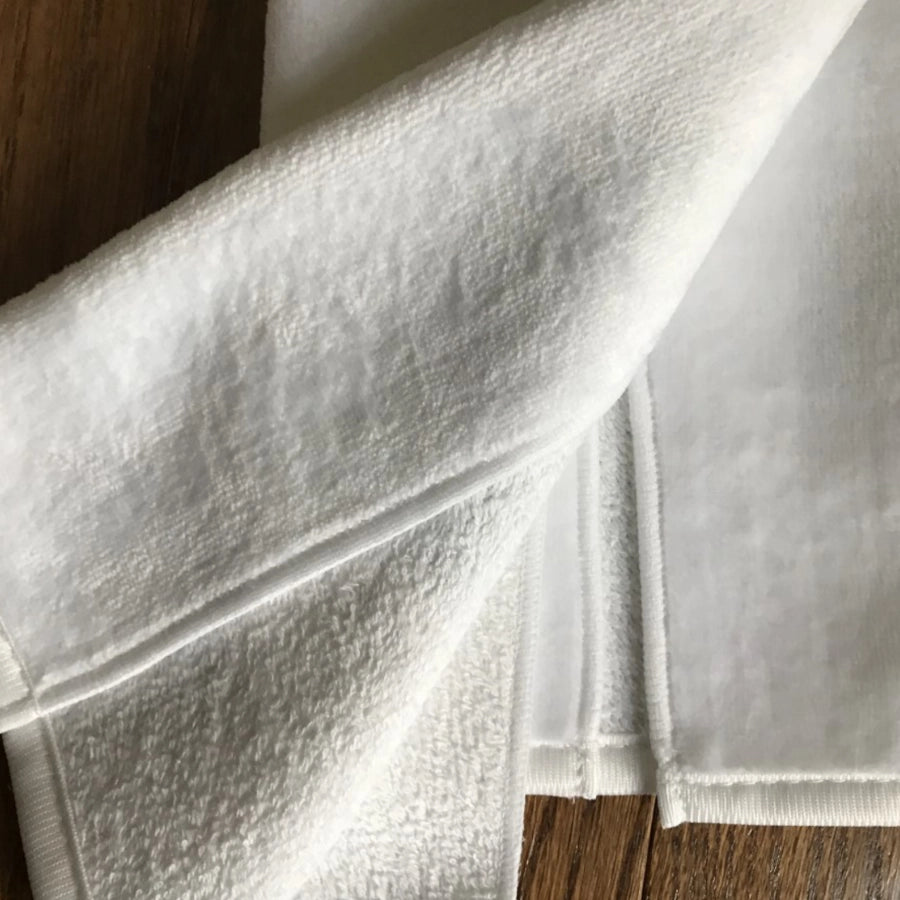 Joy Wreath Holiday Guest Hand Towel