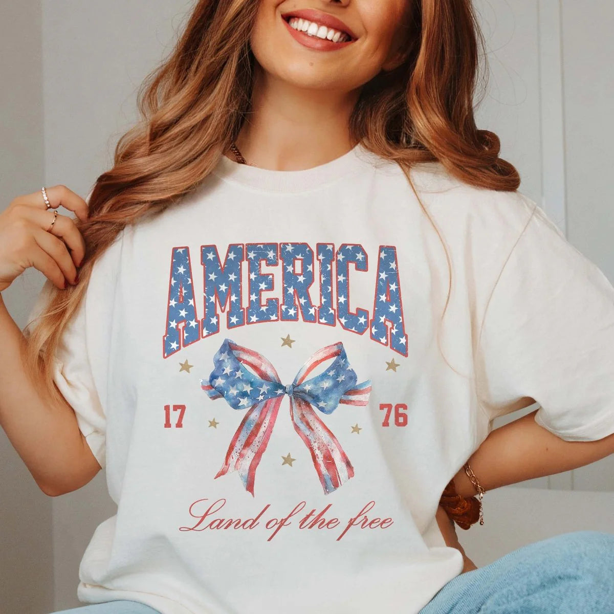 America Land of the Free Graphic T-Shirt