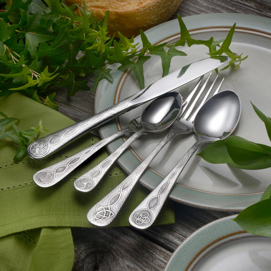 Celtic Flatware 40pc Place Setting