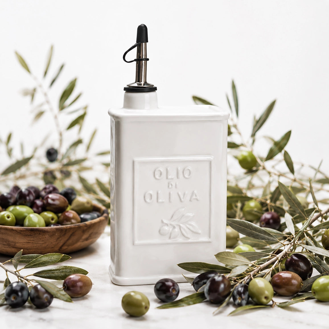 White Ceramic Oil Can, 700 Ml Olive Oil Dispenser