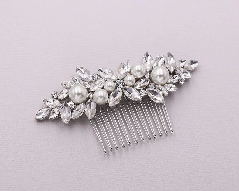 Giselle Pearl Comb