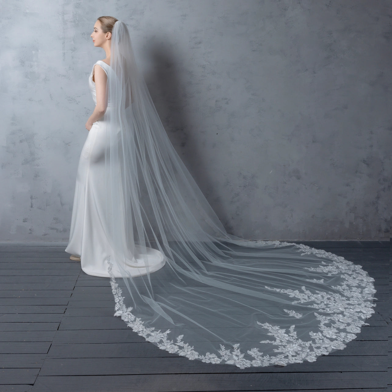 Floral Embroidered Lace Bridal Veil Rhinestones 120" X 90" - Ivory