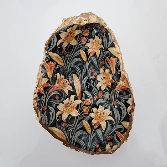 William Morris Tiger Lily Oyster Shell Dish & Ornament
