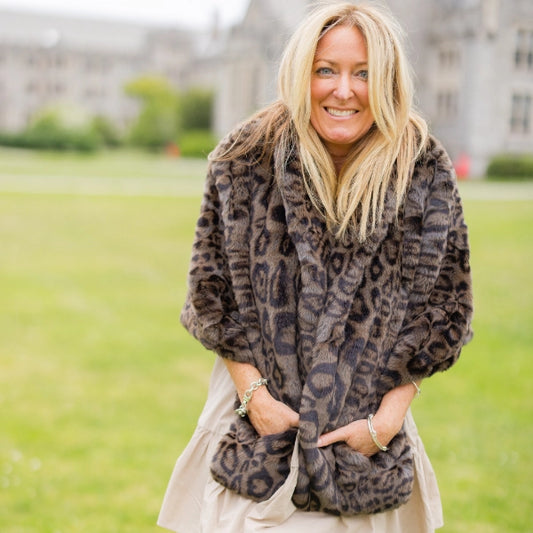 Collins Capelet - Leopard