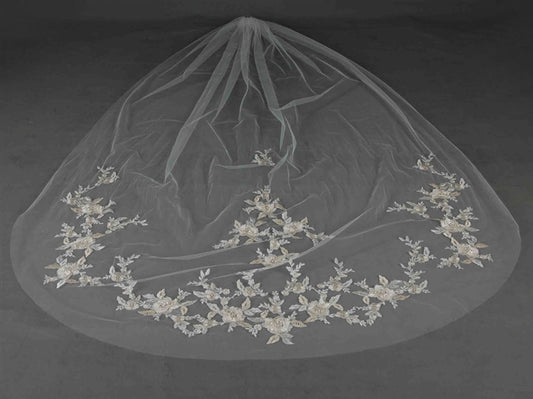 Silver and Gold Embroidered Floral Lace Cathedral Veil - NY Gift Boutique