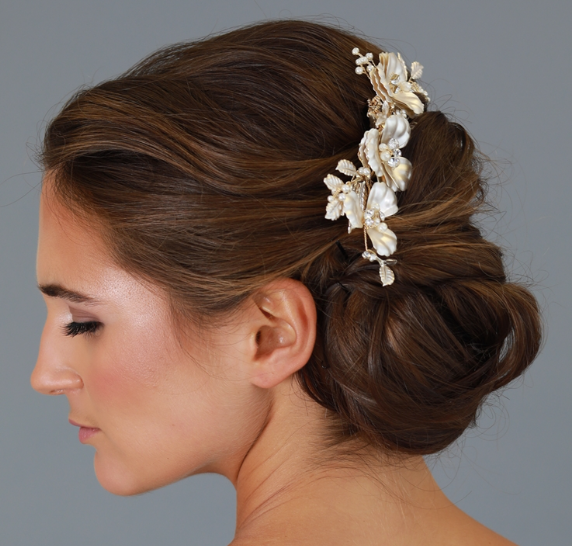 Matte Gold Floral, Ivory Pearls & Crystal Comb