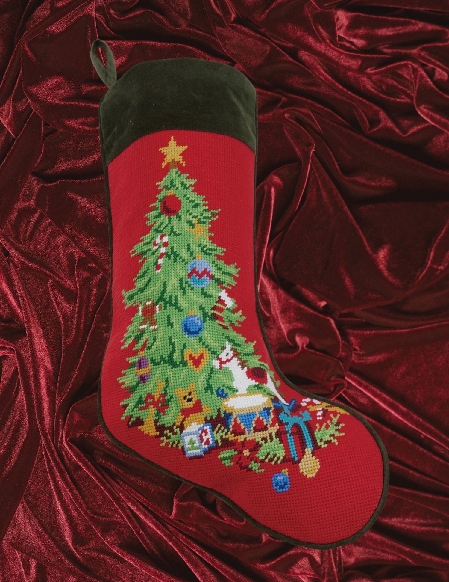 Christmas Decorations & Decor