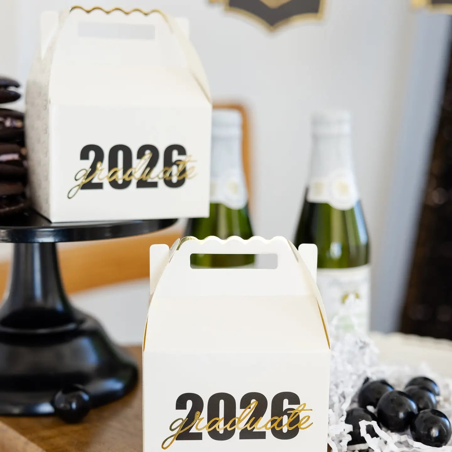 White 2026 Gable Treat Boxes (12 Ct)