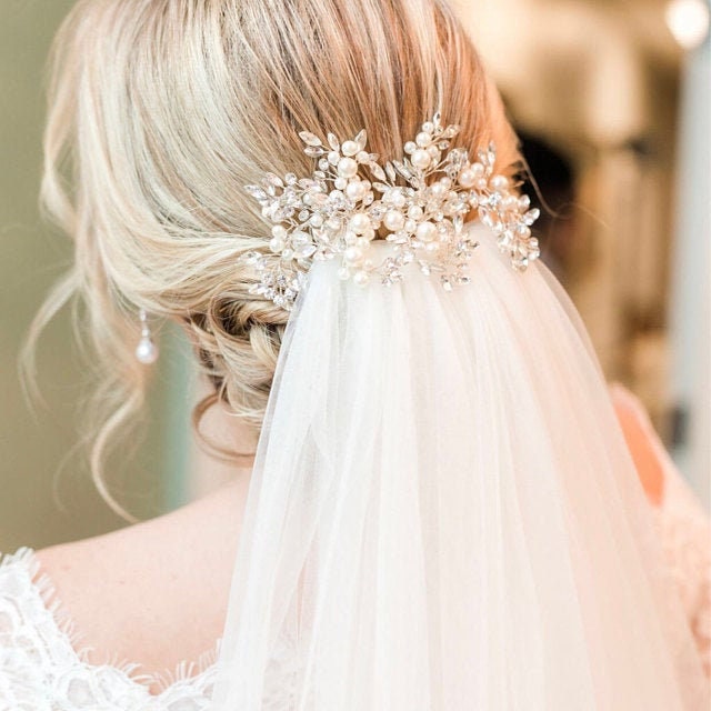 Aurora Pearl Hair Clip