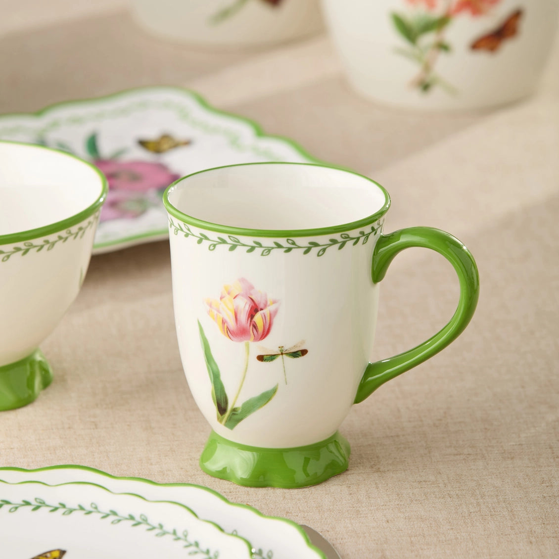 Mirabella Footed Mug 14 oz. 4 Asst Set of 12