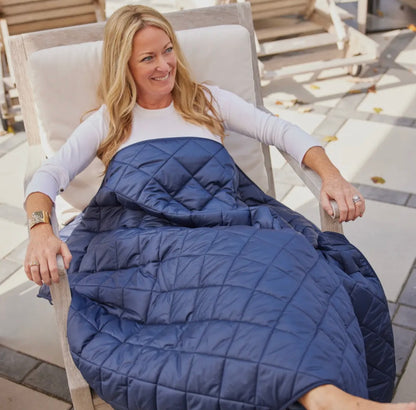 Navy Waterproof Quilted Puffer Blanket