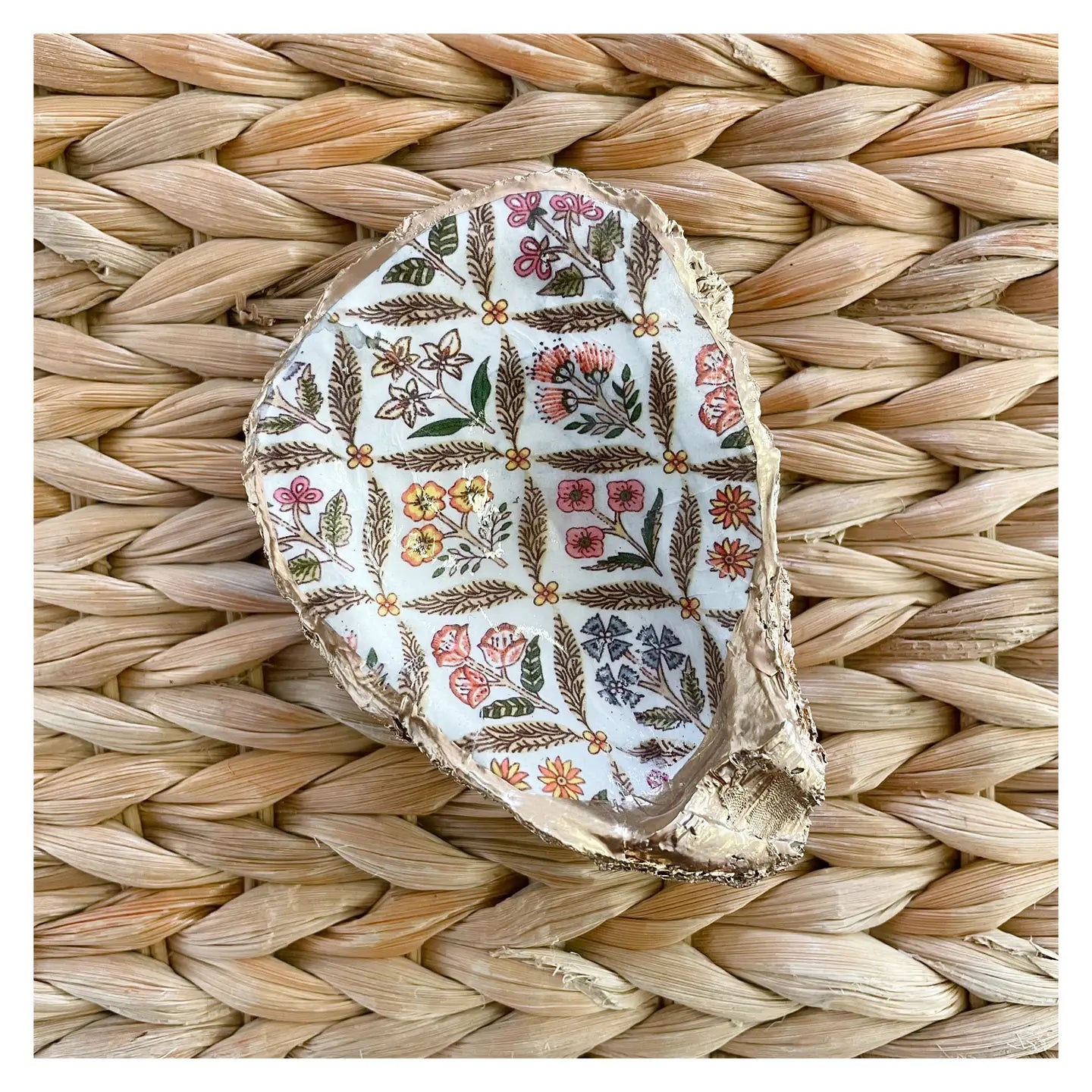 The Anna Cate Collection Oyster Shell Plate