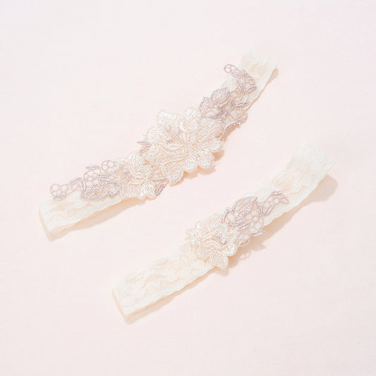 Maia Floral Lace Garter Set