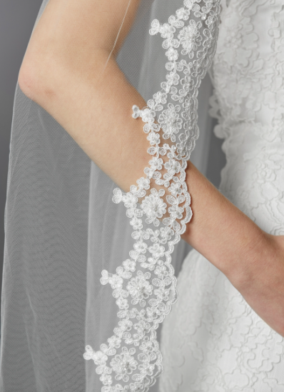 Chapel Length Lace Wedding Mantilla Veil