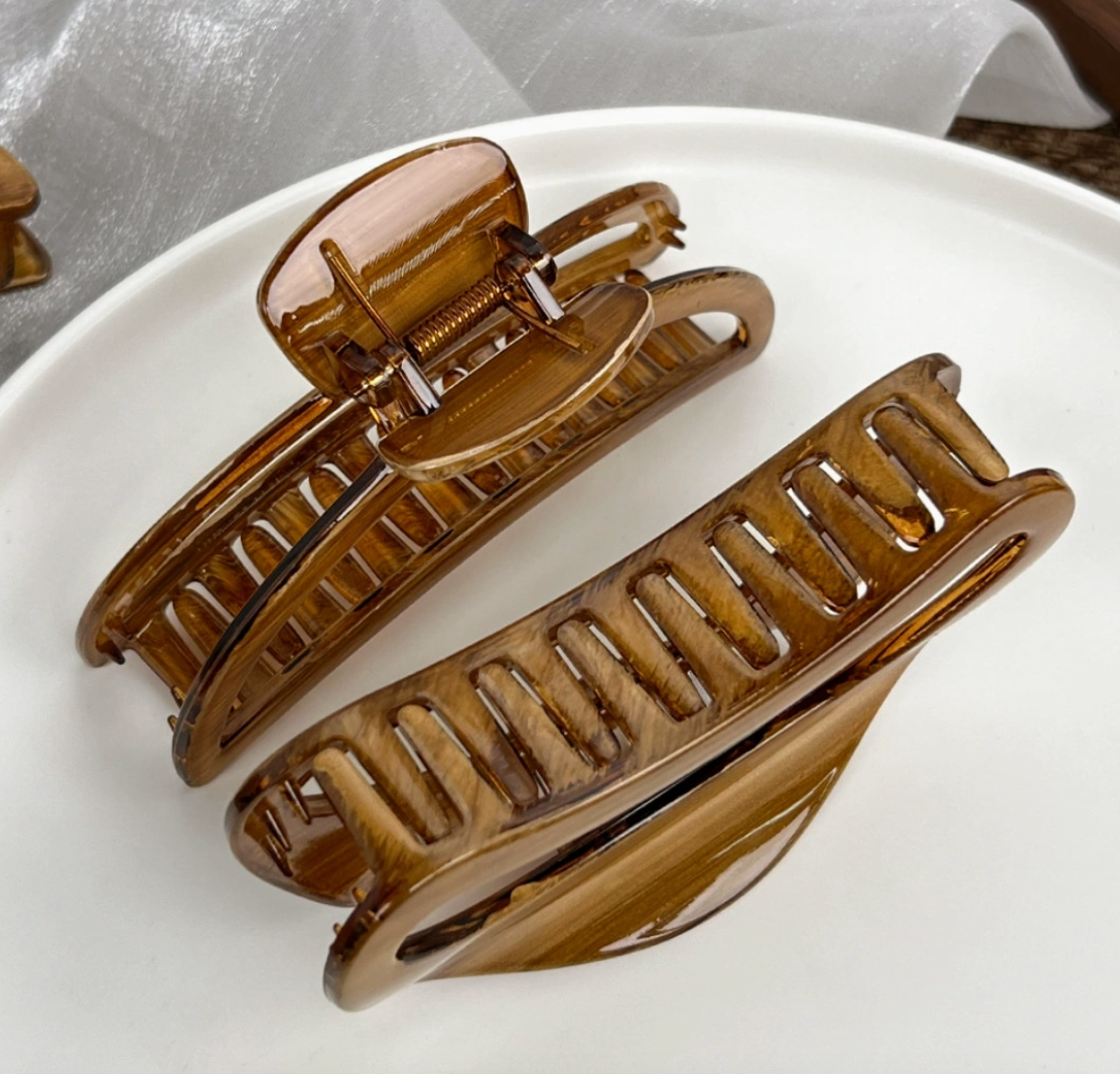 Woodgrain Jumbo Hair Clip - Foria Bundle of 6