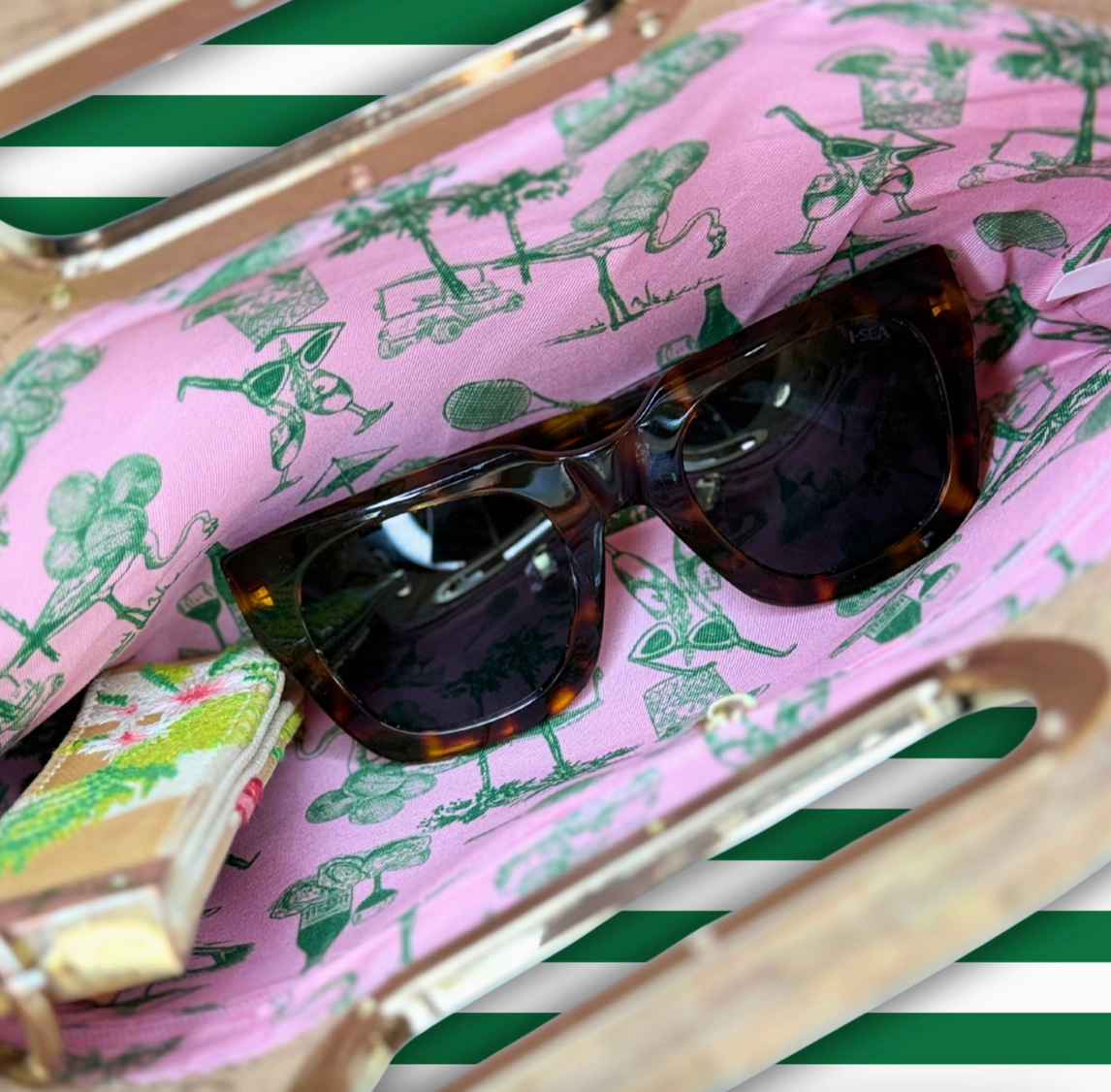 Folly Clutch