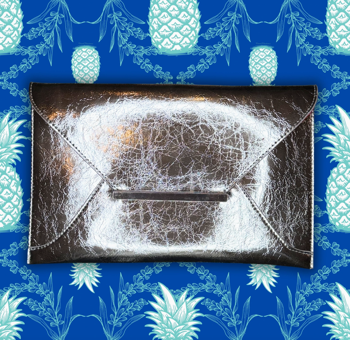 Society Clutch- Textured Silver - NY Gift Boutique