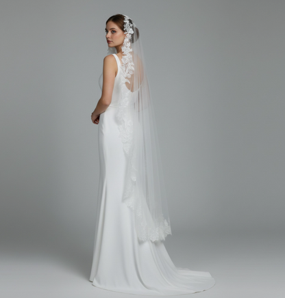 Mantilla Floral Vine Embroidered Veil Rhinestones Waltz Length