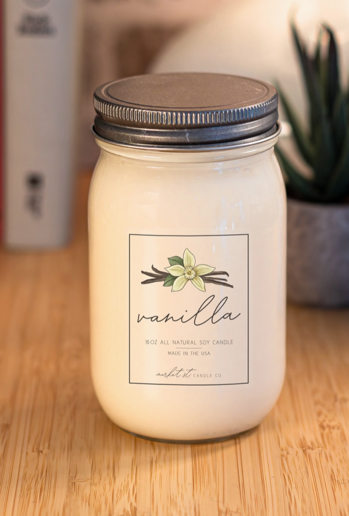 Vanilla Classic Soy Candle – 16 oz