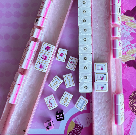 Rosé Pink Pearl Acrylic Mahjong Racks with Pushers – Set of 4 - NY Gift Boutique