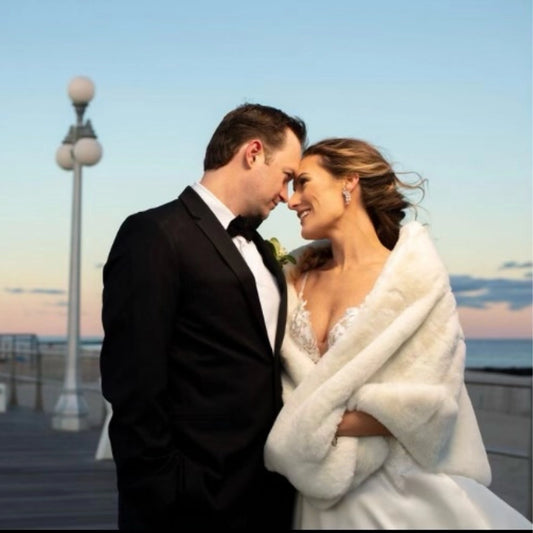 Wedding White Faux Fur Collins Capelet