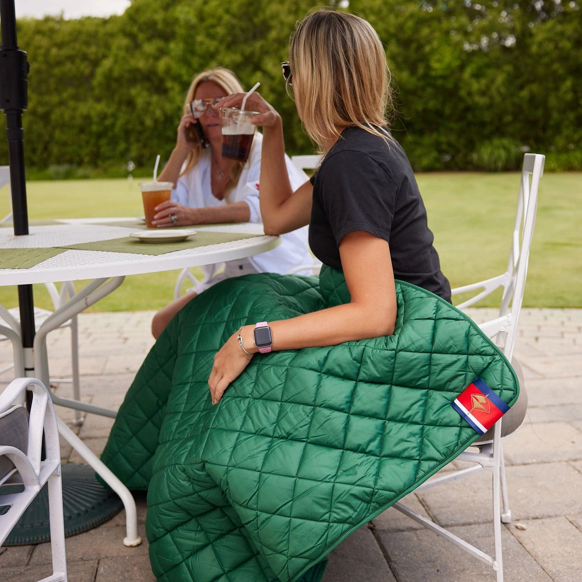 Green Waterproof Quilted Puffer Blanket