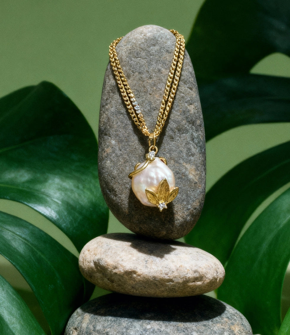 Double Chain Necklace with Baroque Pearl | 18K Gold Plated