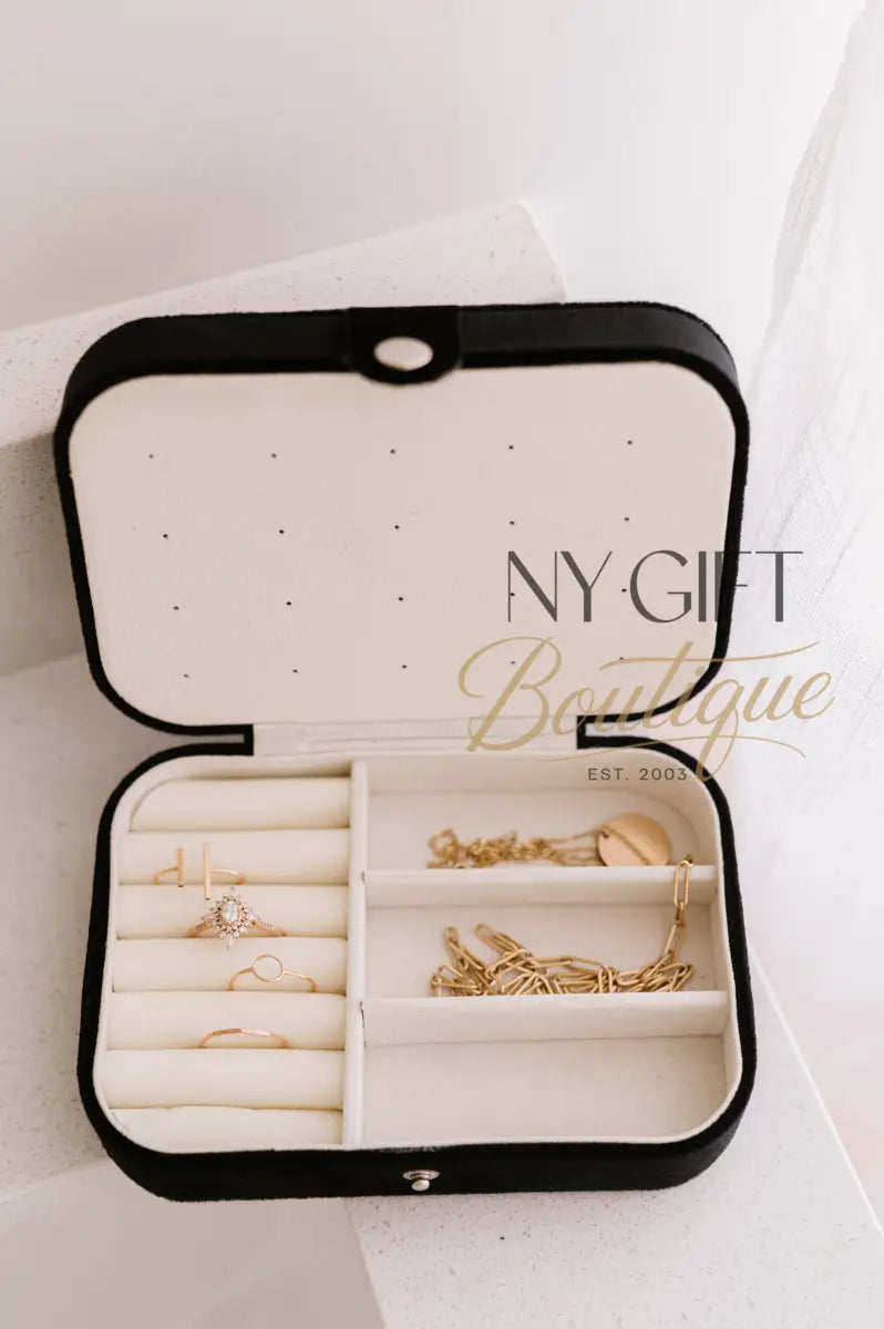 Velvet Jewelry Case - Black Travel Jewelry Case