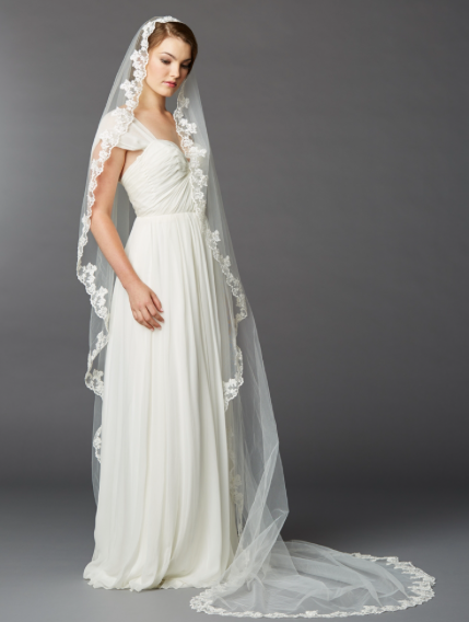 Single Layer Scalloped Lace Edge Cathedral Mantilla Veil